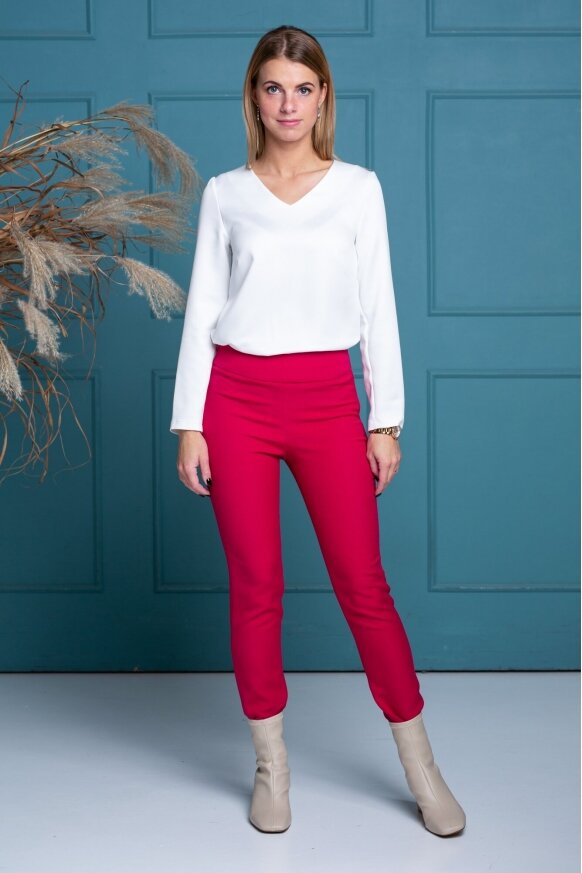 Pants that combine classics, comfort and love, in various colors