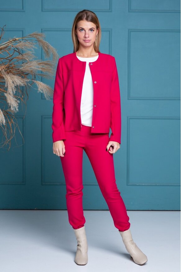 Pants that combine classics, comfort and love, in various colors