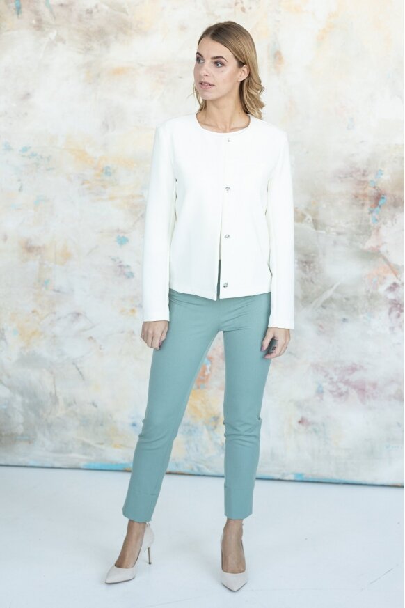 Pants that combine classics, comfort and love, in various colors