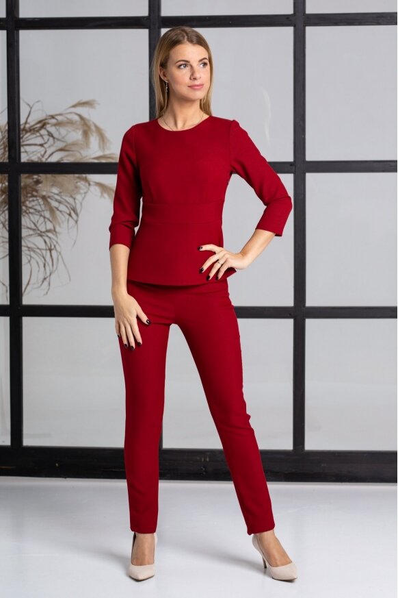 Pants that combine classics, comfort and love, in various colors