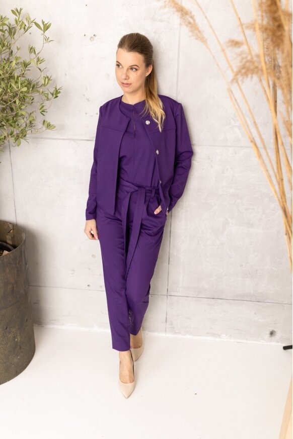 Daili violetinė palaidinė