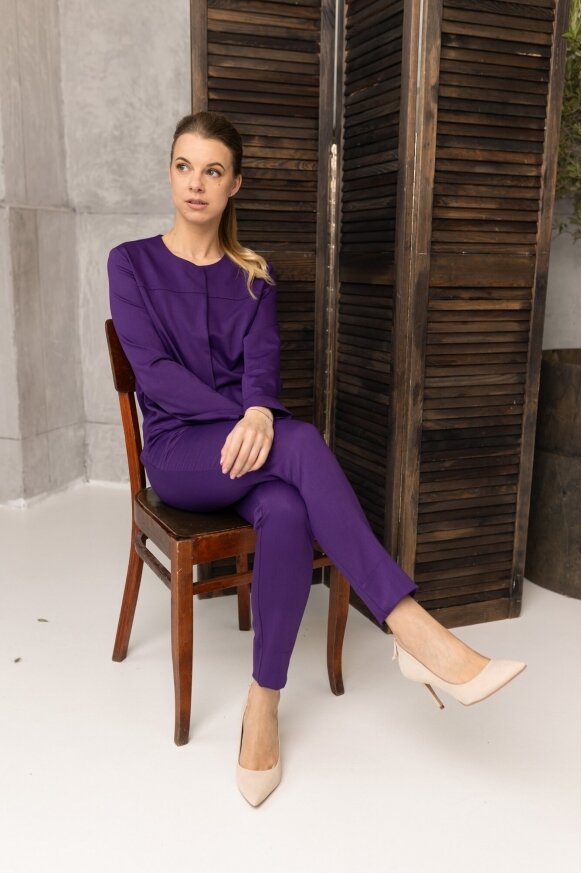 Smagus violetinis švarkelis