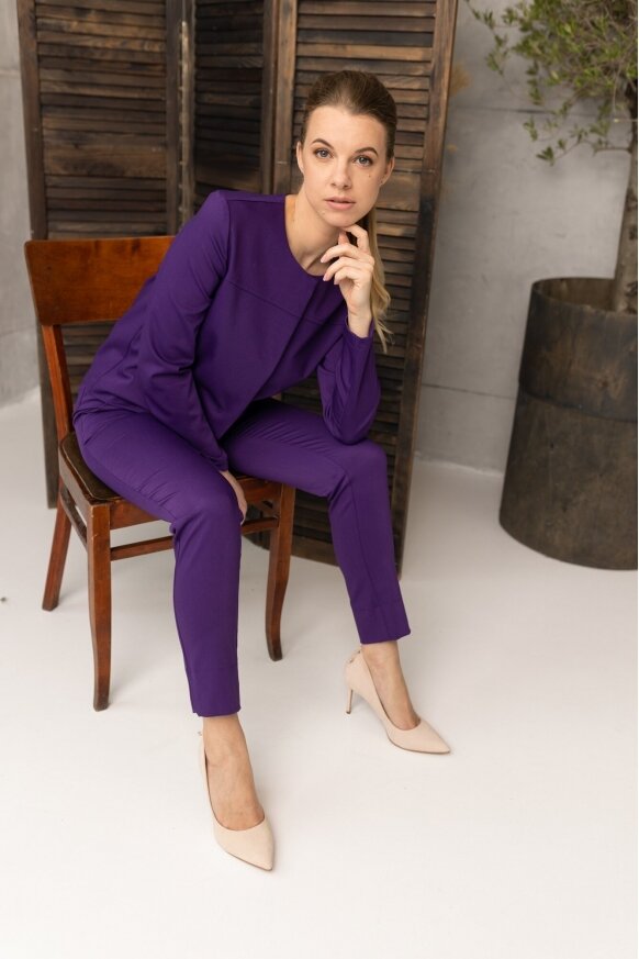 Smagus violetinis švarkelis