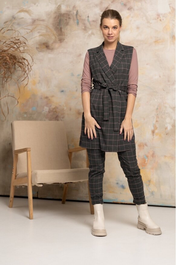 Blouse with long sleeves, various sizes
