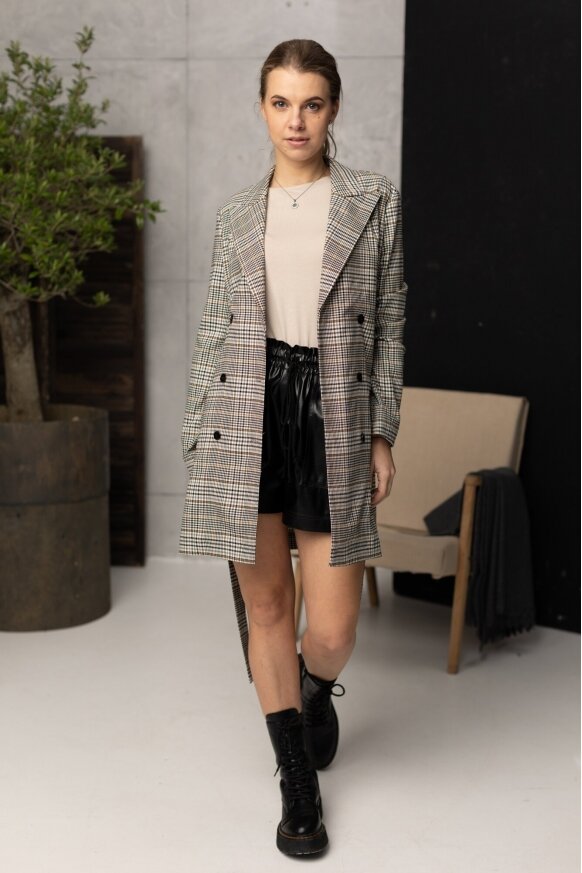 Blouse with long sleeves, various sizes