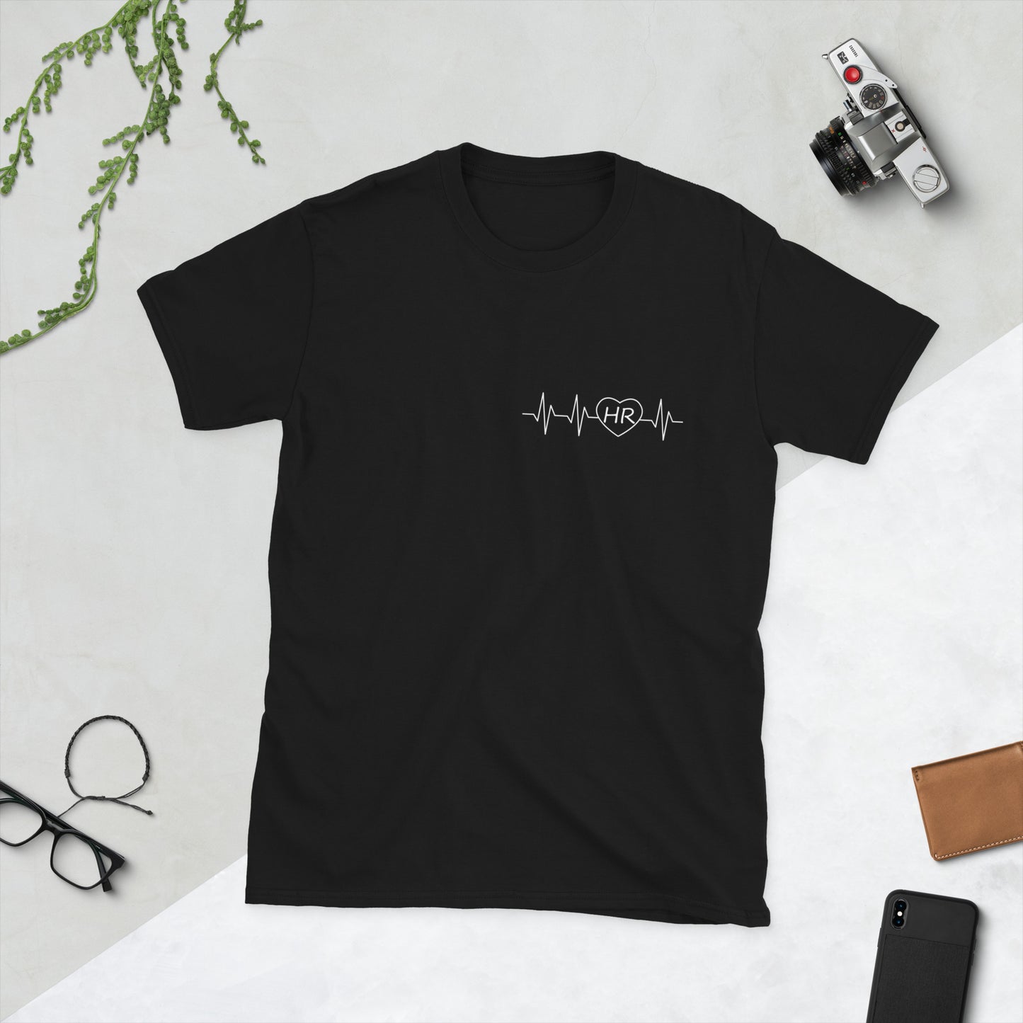 Unisex t-shirt: "I love human resources", with heartbeats