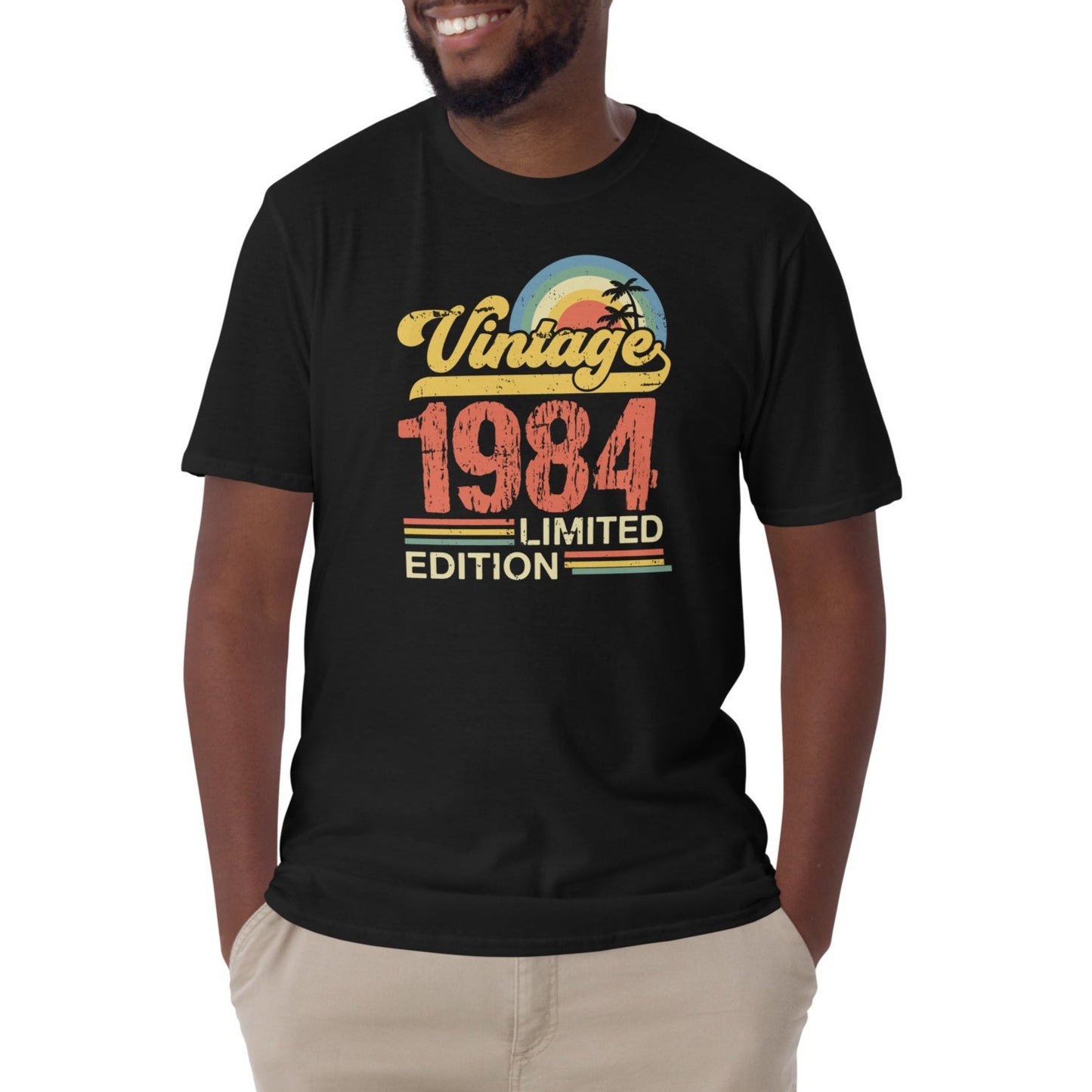 Unisex t-shirt: Vintage - with selected year