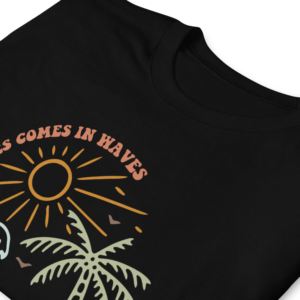 Unisex marškinėliai: happines comes in waves