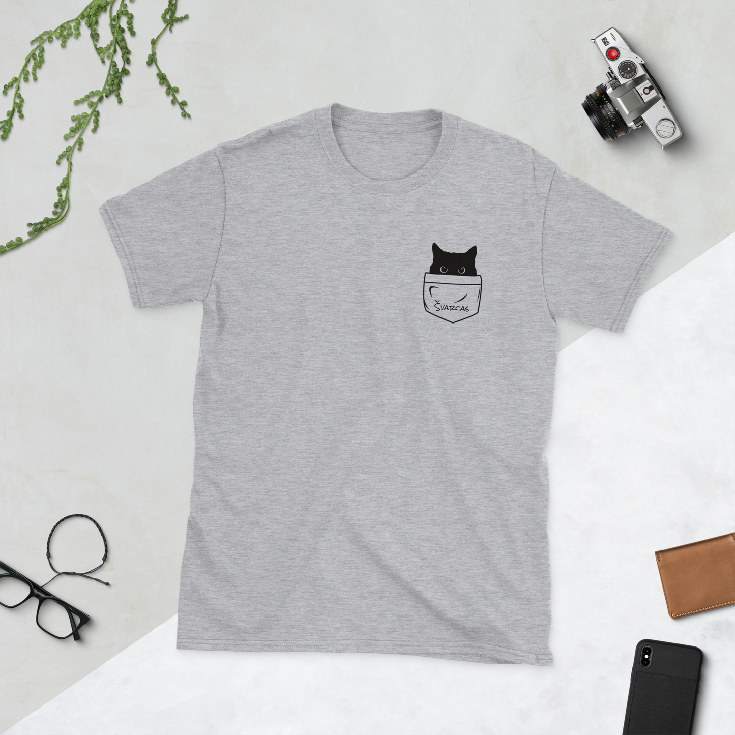 Personalizuoti unisex marškinėliai: Katinas kišenėje (basic)