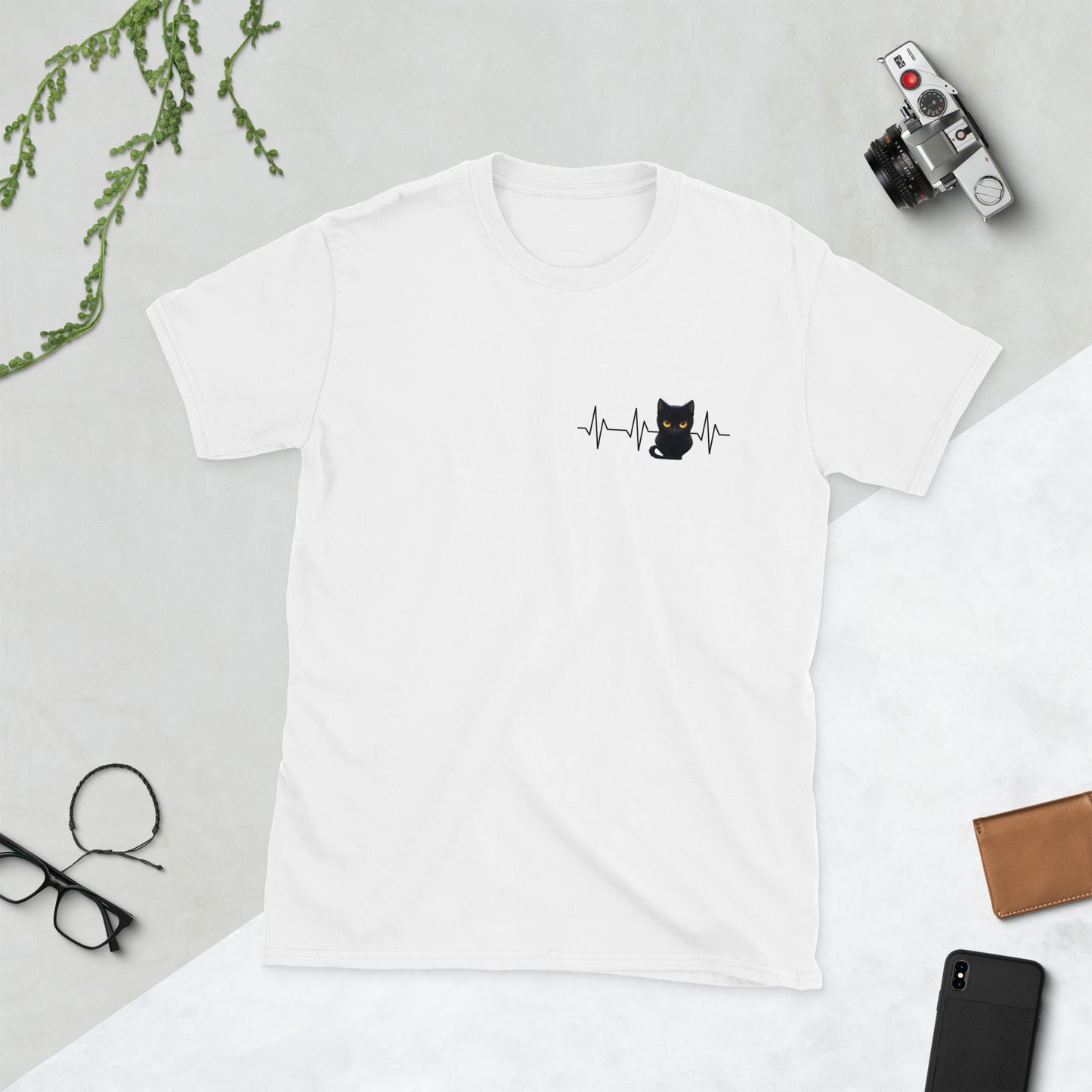 Unisex marškinėliai: Širdyje tik katinas
