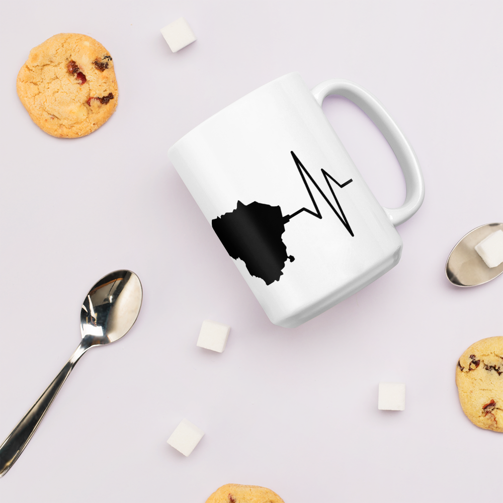 A mug with the heartbeat of Lithuania
