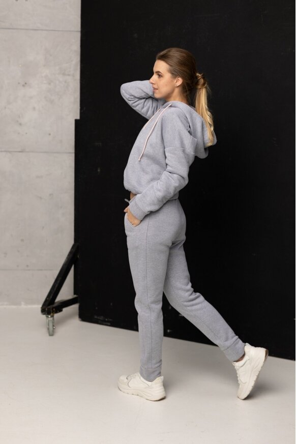 Fun gray jumper